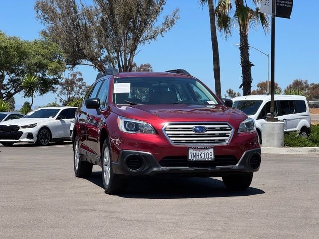 Used 2017 Venetian Red Pearl Subaru 2.5i image 3