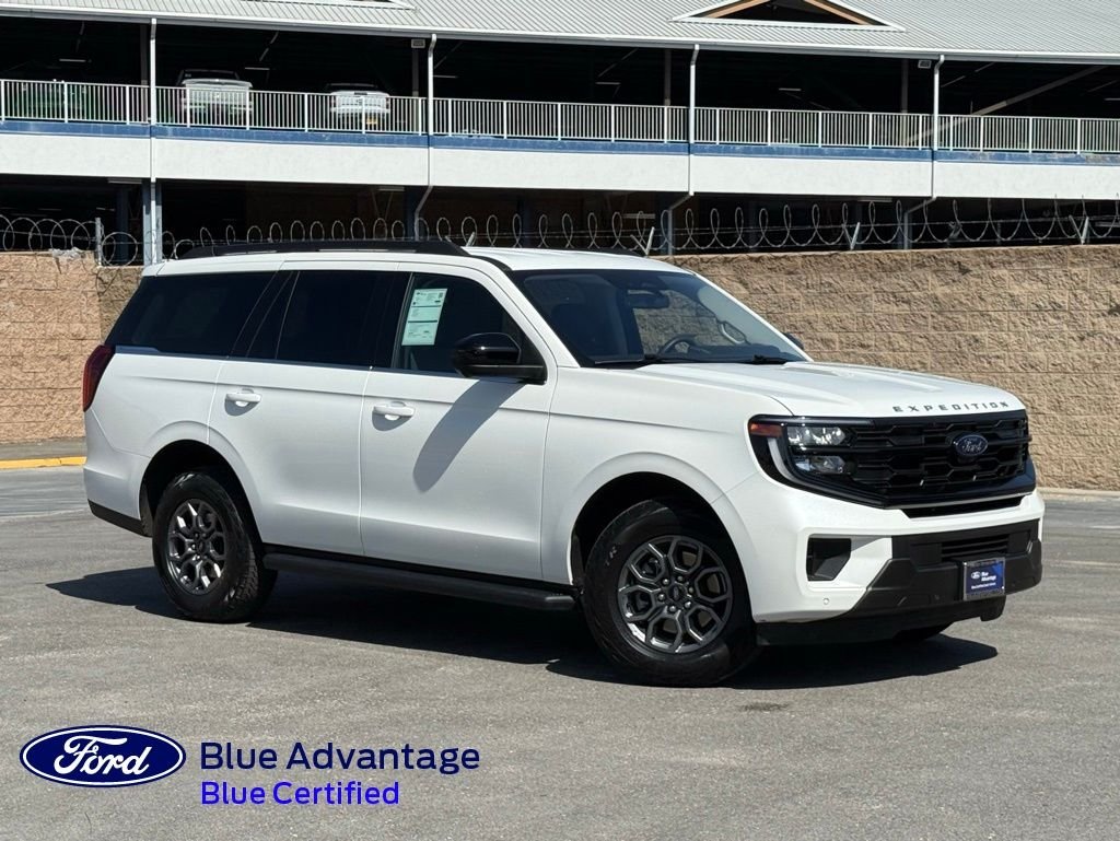 2025 Ford Expedition Active 4x4's photo