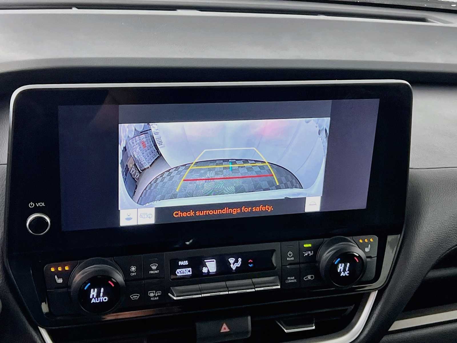 Used 2026 Wind Chill Pearl Toyota Hybrid XLE image 14
