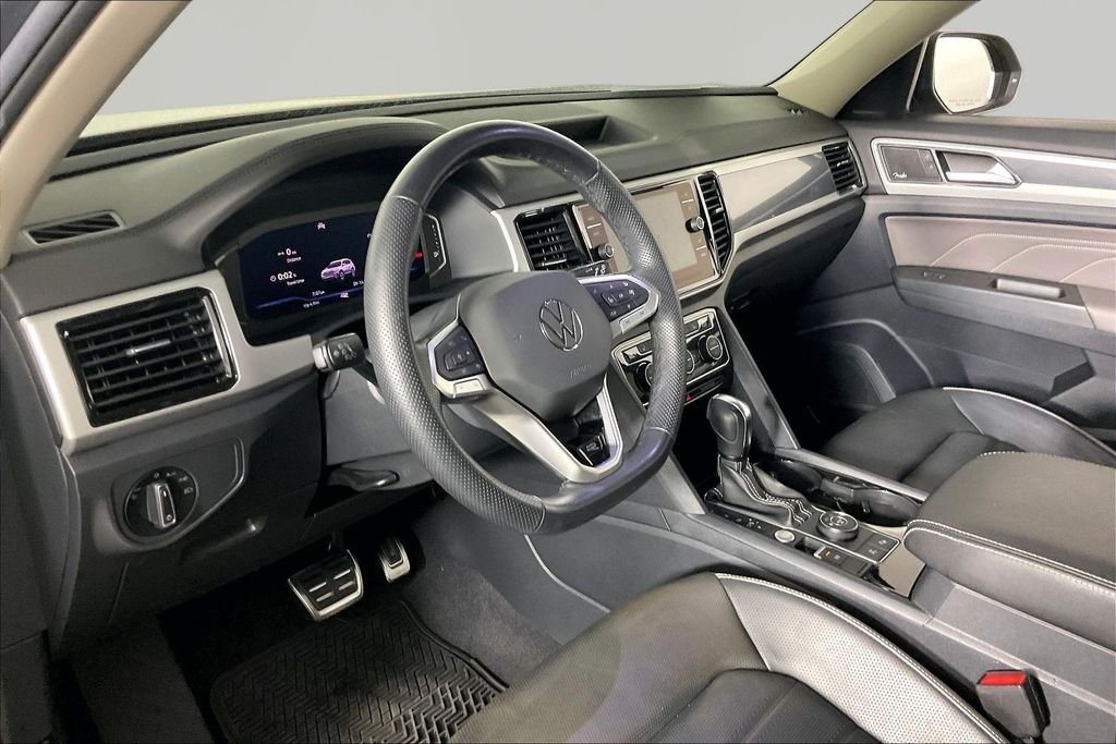 2023 Volkswagen Atlas SEL Premium R-Line - Photo 16