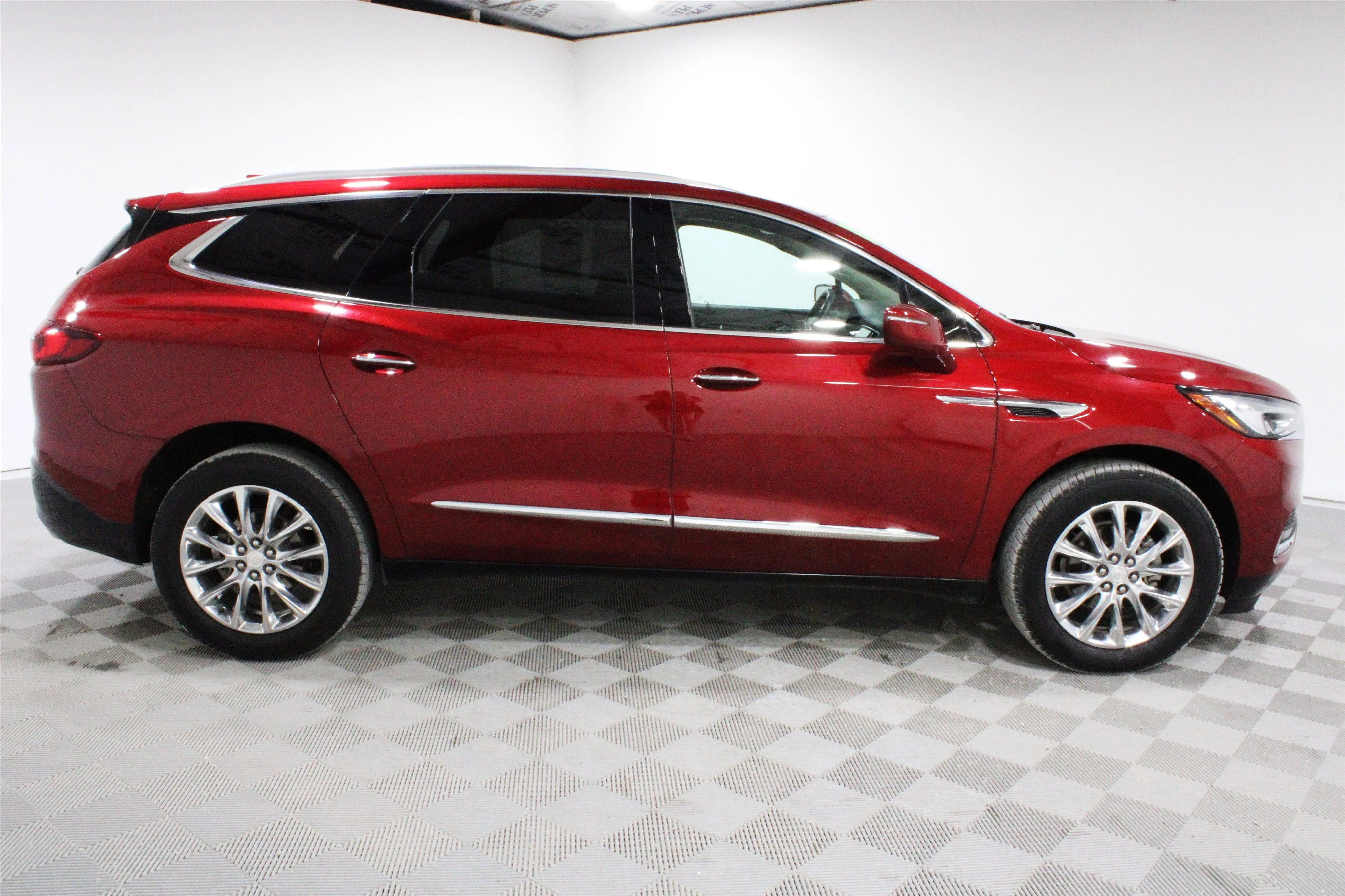 2020 Buick Enclave Essence - Photo 28