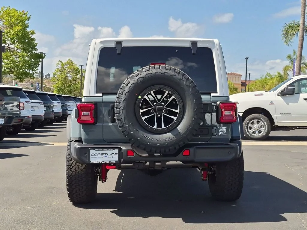 New 2026 Anvil Clear-Coat Exterior Paint Jeep Rubicon image 6