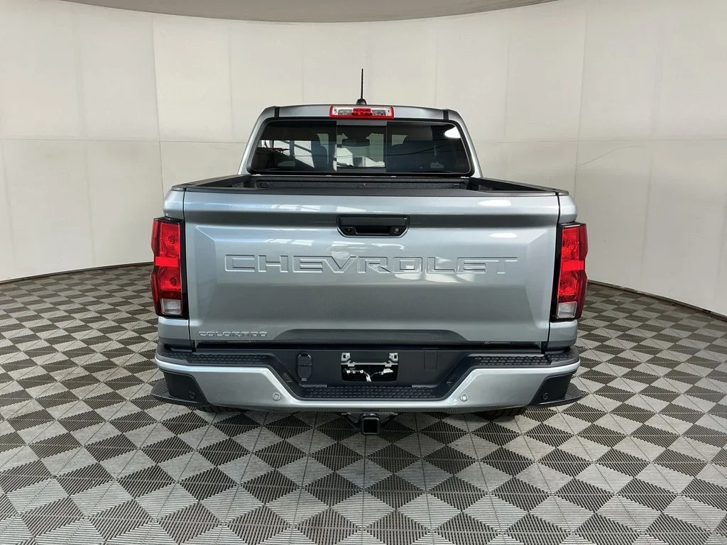 New 2026 Gray Chevrolet LT image 7