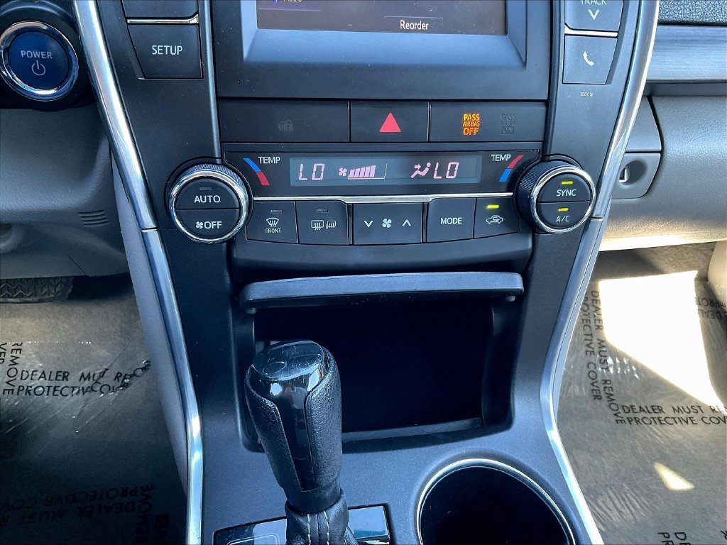 Used 2017 Beige Toyota LE image 15