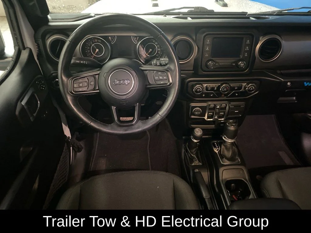 Used 2020 White Jeep Unlimited Sport S image 4