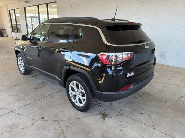 Used 2024 Black Jeep Latitude image 3