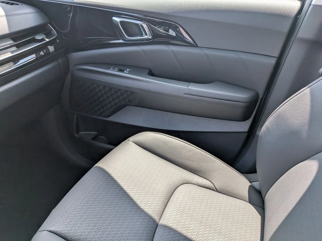 New 2026 Panthera Metal Kia SX Prestige image 39