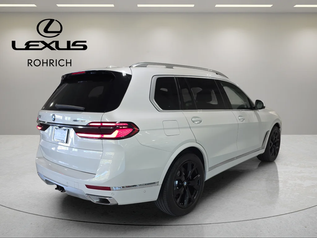 2023 BMW X7 40i - Photo 6