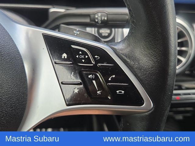 Used 2024  Mercedes-Benz GLB 250 image 17