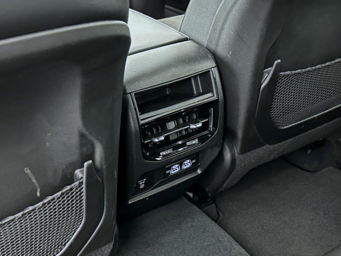Used 2023 White Jeep Altitude X image 21