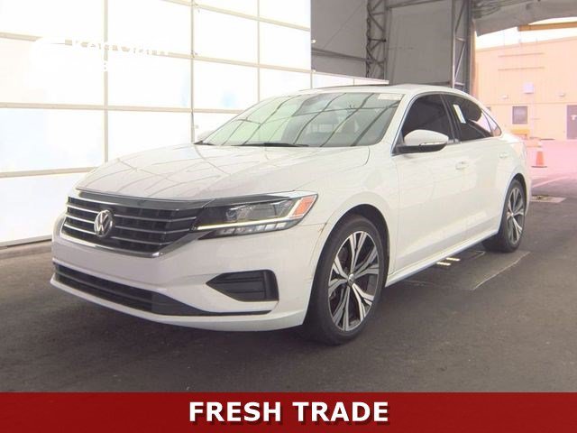 Used 2022 White Volkswagen 2.0T SE image 1