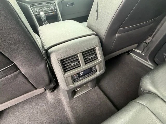 Used 2021 Silver Volkswagen SEL image 23