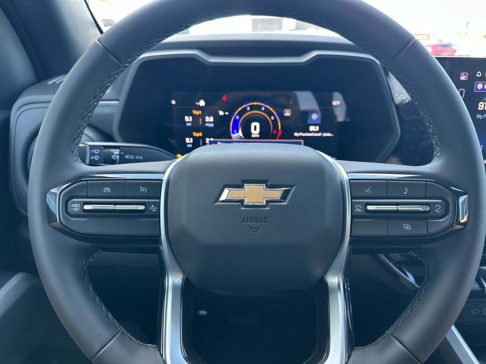 New 2026 Summit White Chevrolet WT image 22