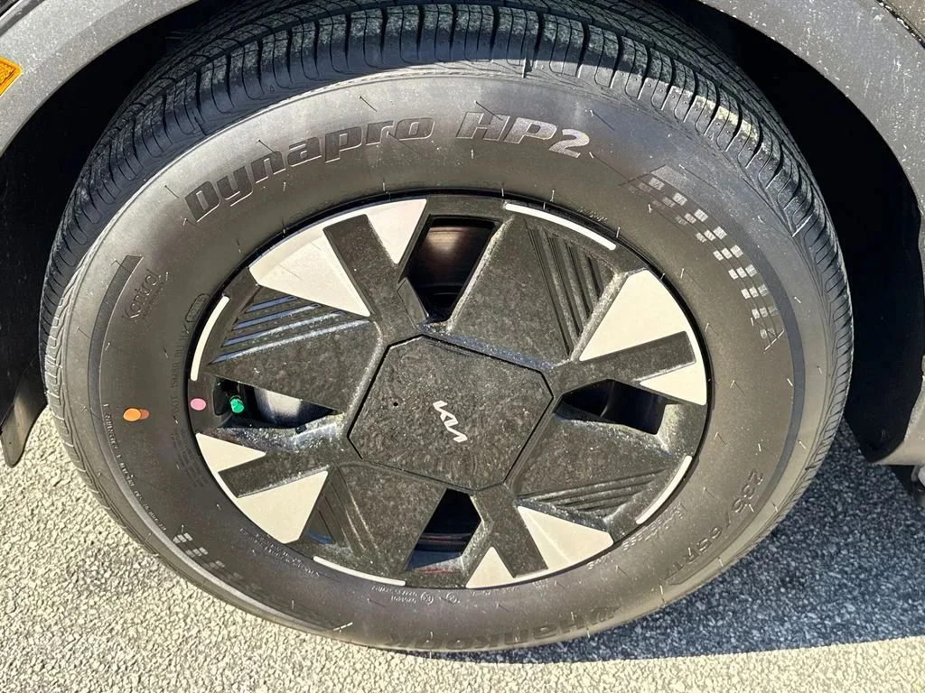 New 2026 Black Kia LX image 11