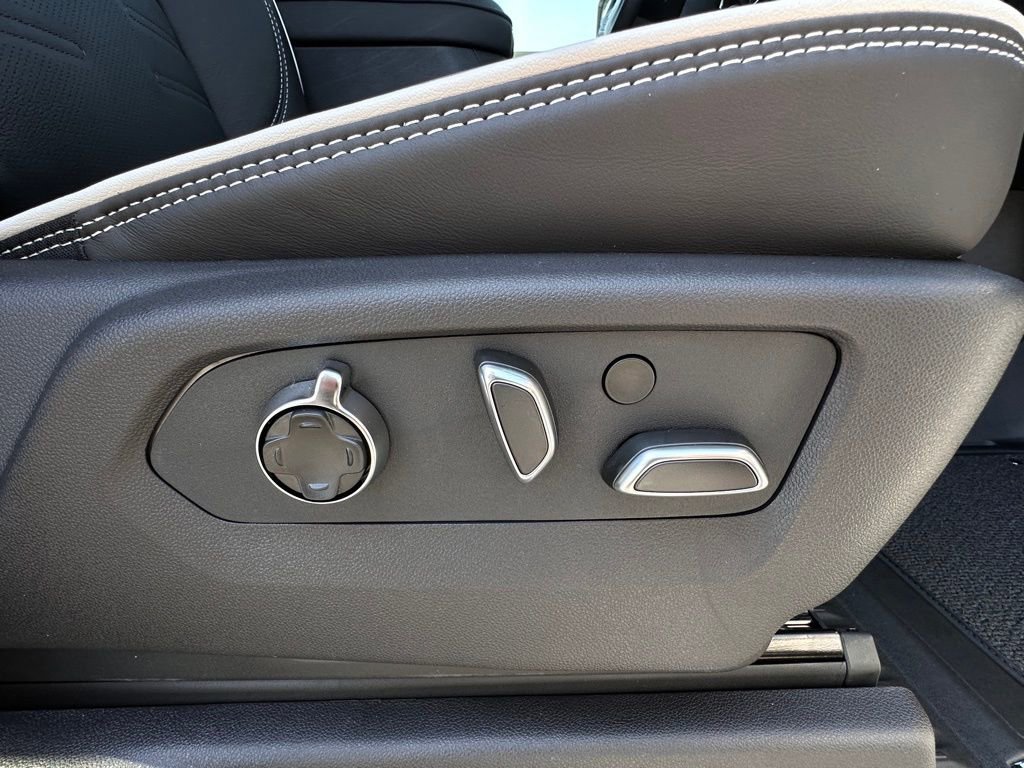 2026 GMC Sierra 2500HD AT4X - Photo 12