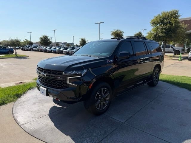 Used 2023 Black Chevrolet Z71 image 3