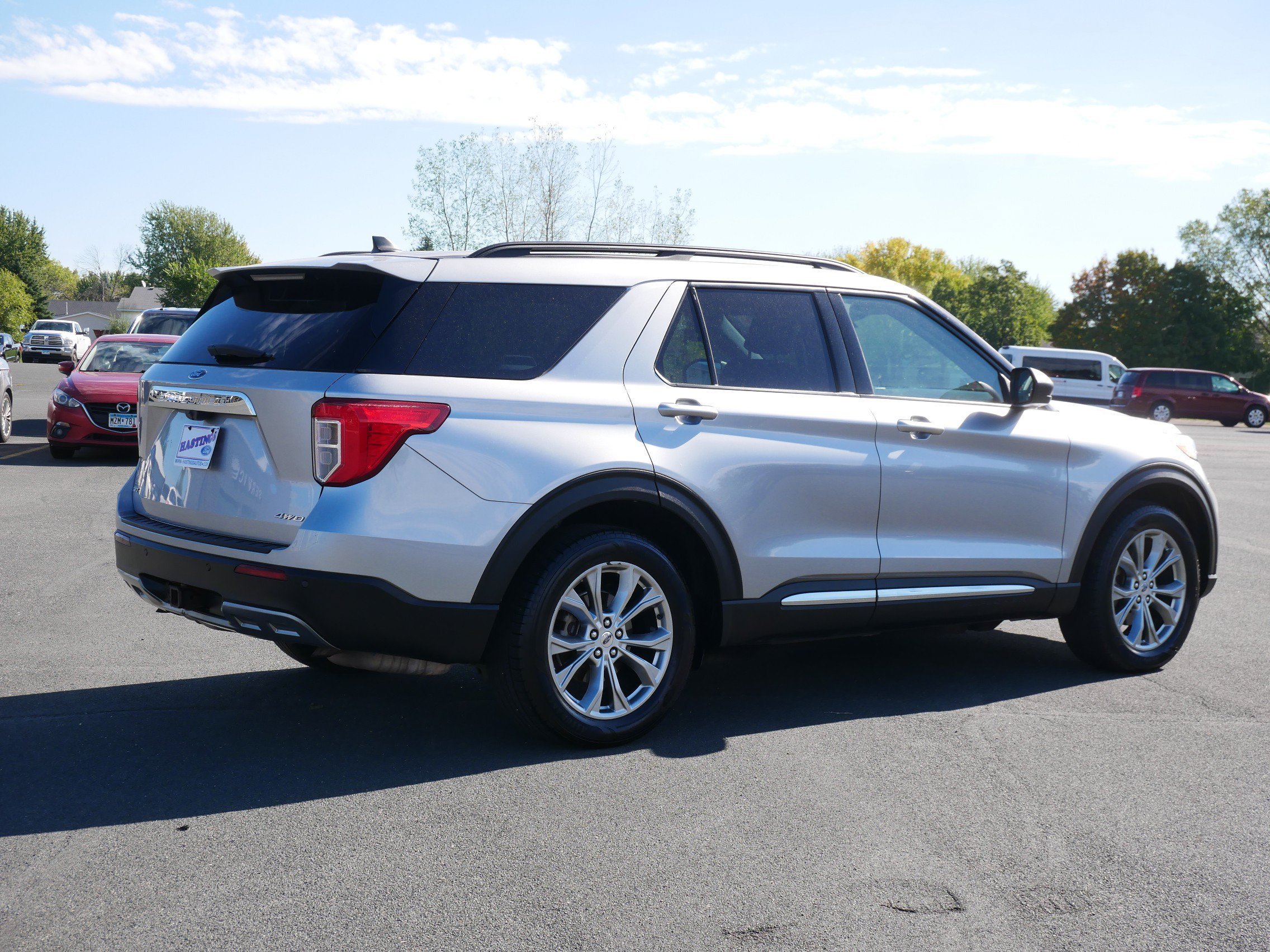 Used 2021 Iconic Silver Metallic Ford XLT image 5