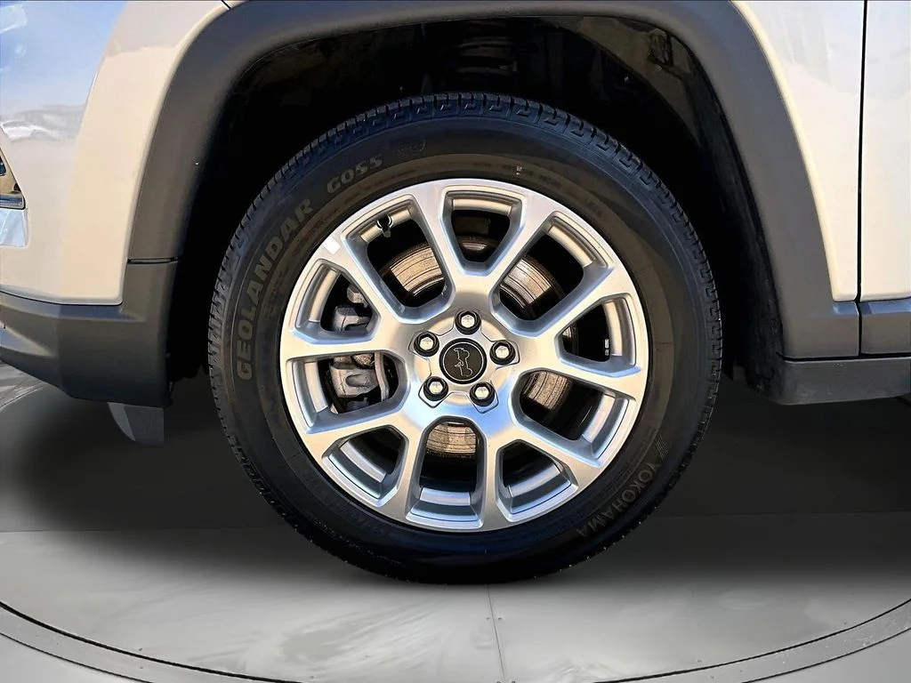 2025 Jeep Compass Limited - Photo 36