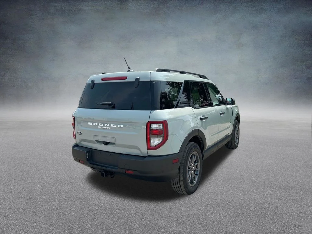Used 2023 Green Ford Big Bend image 6