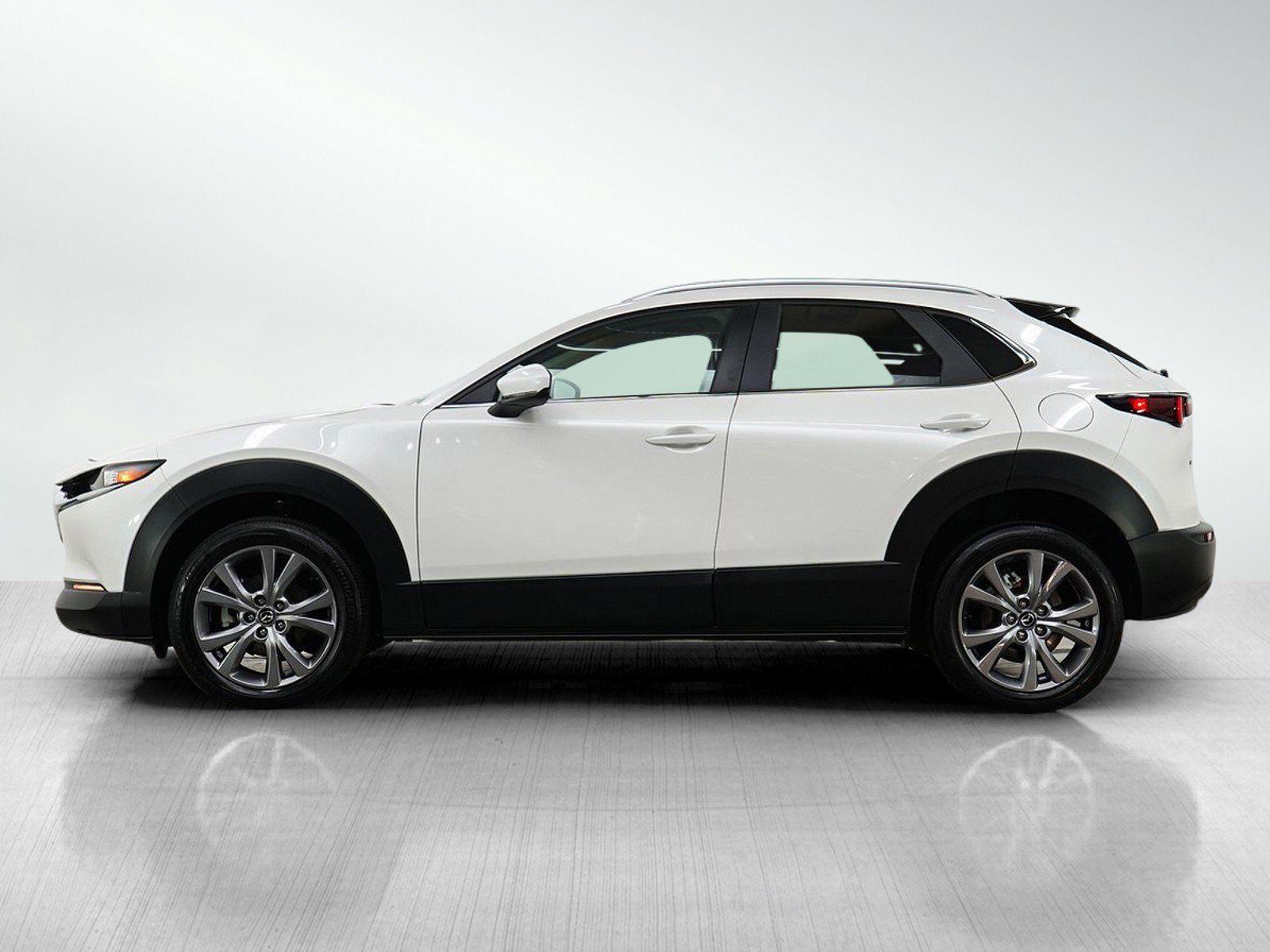 Used 2023 Mazda CX-30 Select with VIN 3MVDMBBM5PM557509 for sale in Burnsville, Minnesota