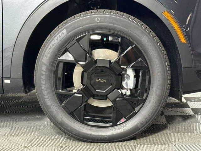 New 2027 Gravity Gray Kia X-Line Prestige image 10