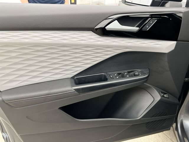 2024 Volkswagen Taos S - Photo 20