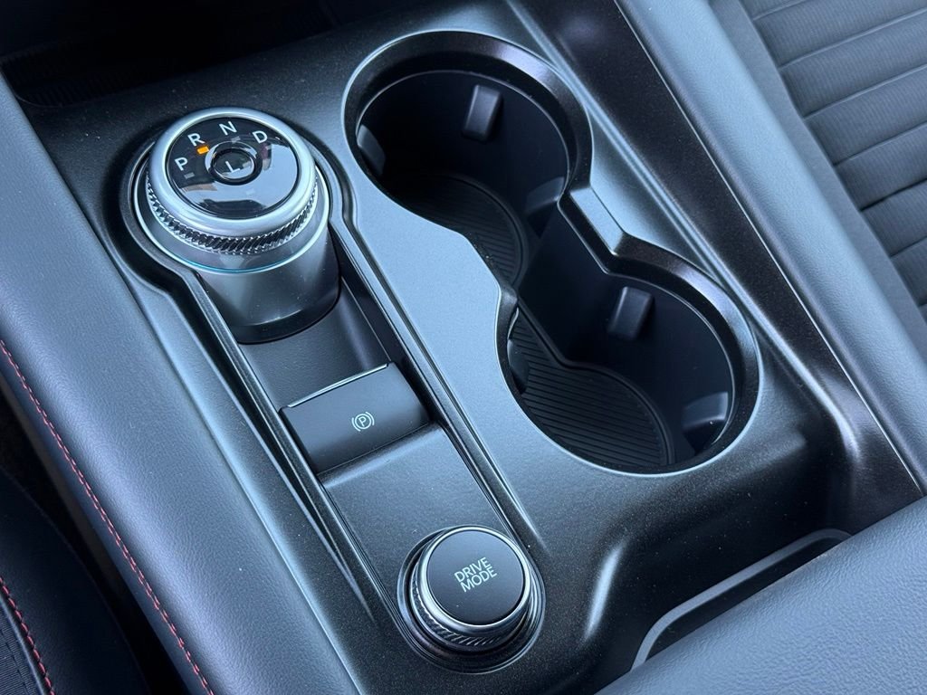 New 2026 Agate Black Metallic Ford ST-Line image 12