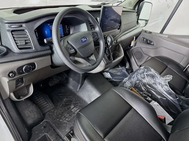 New 2026 Oxford White Ford Cargo Van image 38