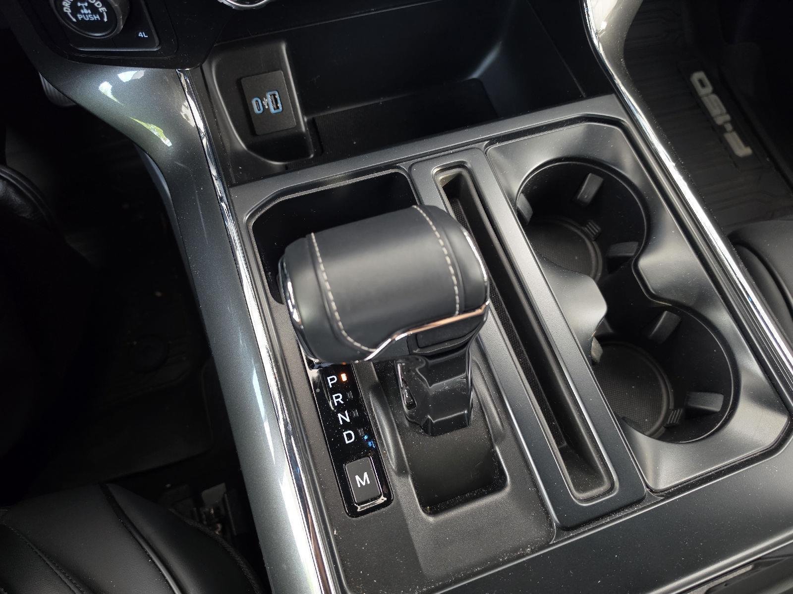 Used 2023 Oxford White Ford XLT image 46