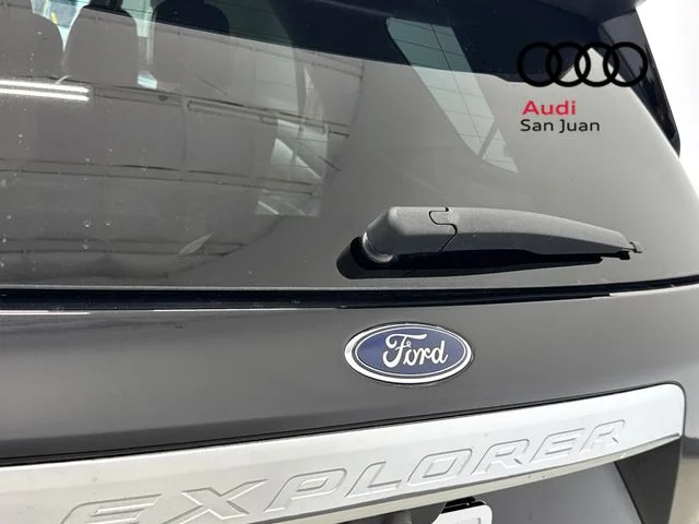Used 2022 Black Ford XLT image 11