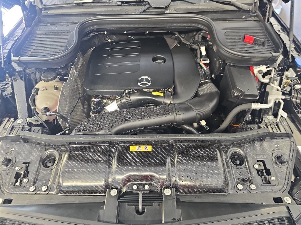 Used 2023 Black Mercedes-Benz GLE 350 image 35