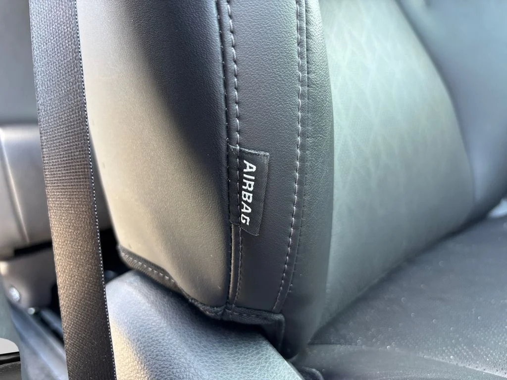 Used 2025 Blue Kia LXS image 56