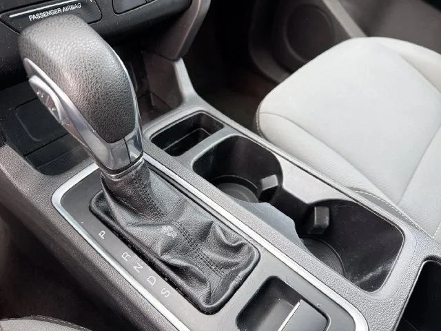 Used 2018 Blue Ford S image 15