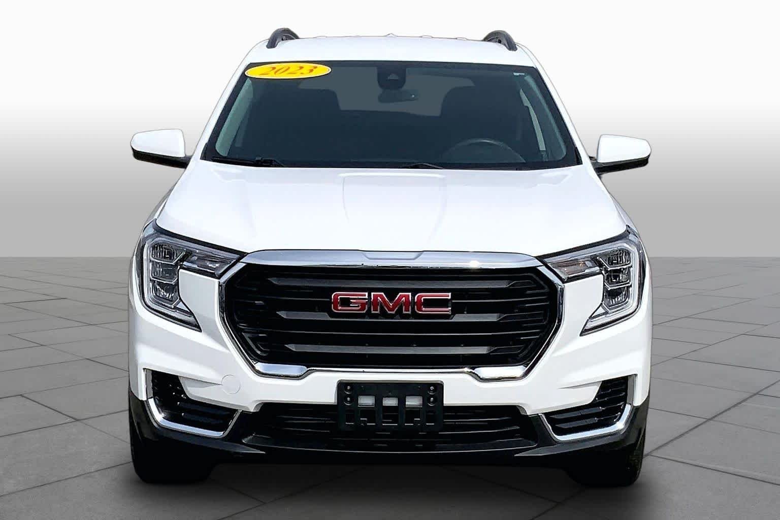 Pre-Owned 2023 GMC Terrain SLE