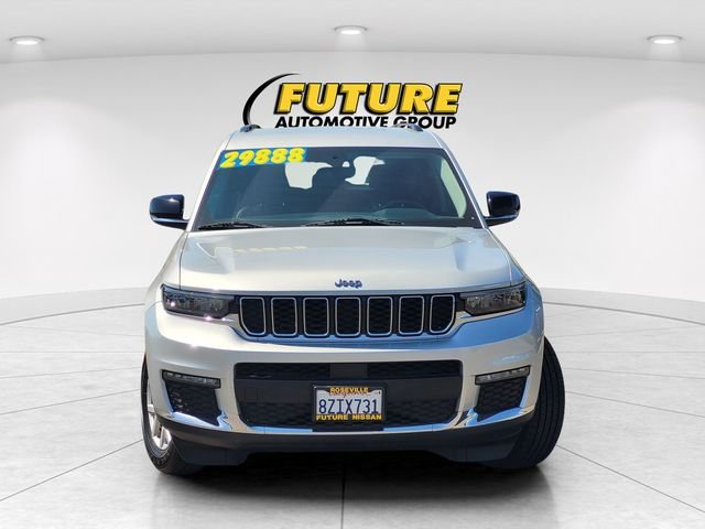 Used 2021 Silver Jeep Limited image 2