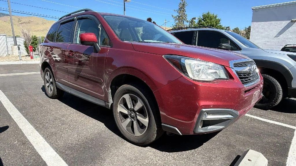 2017 Subaru Forester 2.5i Premium CVT's photo