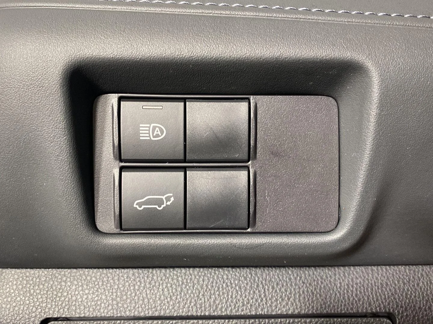 Used 2022 Celestial Silver Metallic Toyota XSE image 26