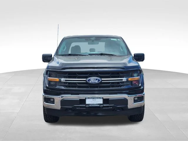 Used 2024 Black Metallic Ford XLT image 8