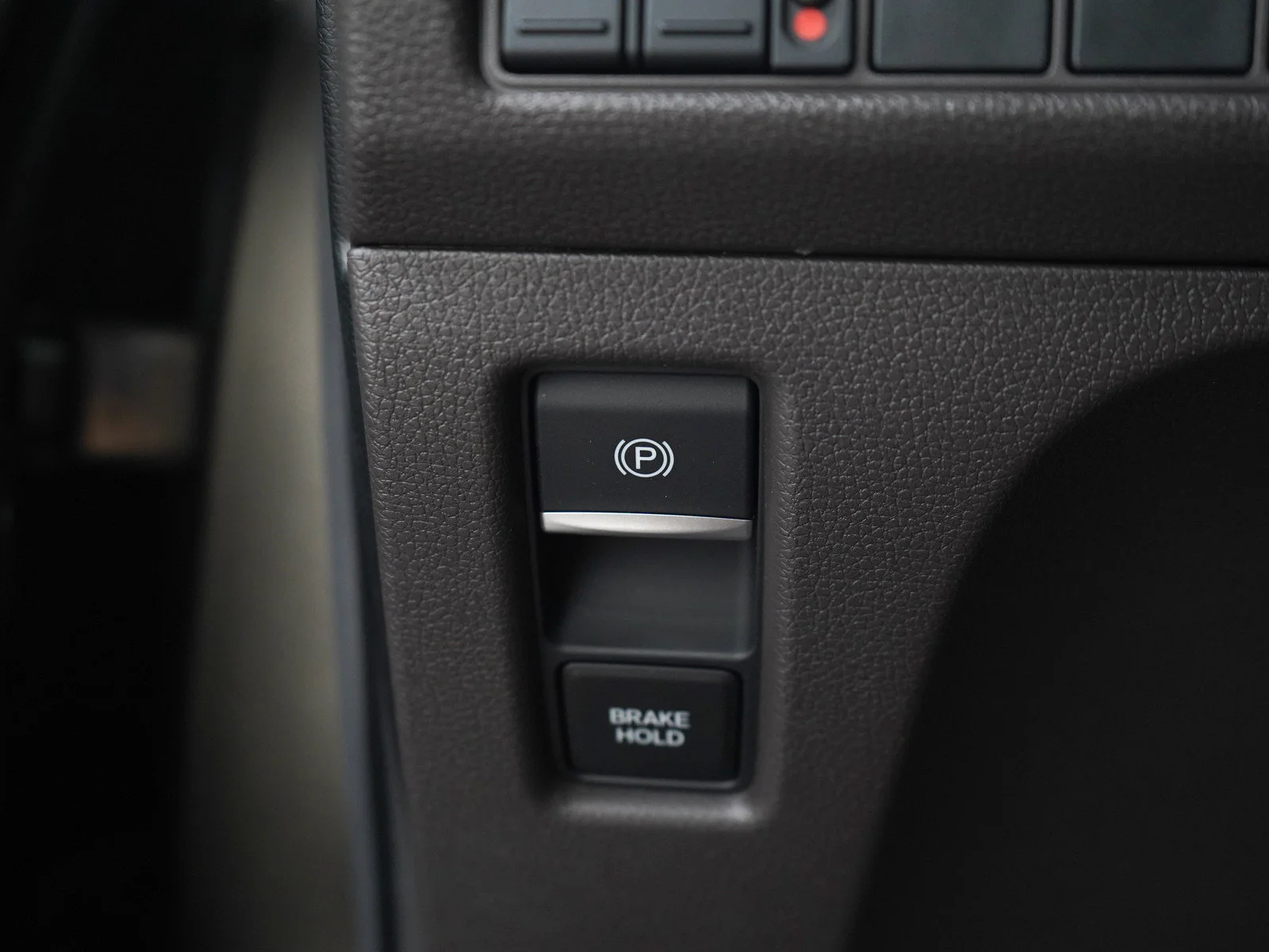 Used 2019 Bronze Honda EX-L image 31