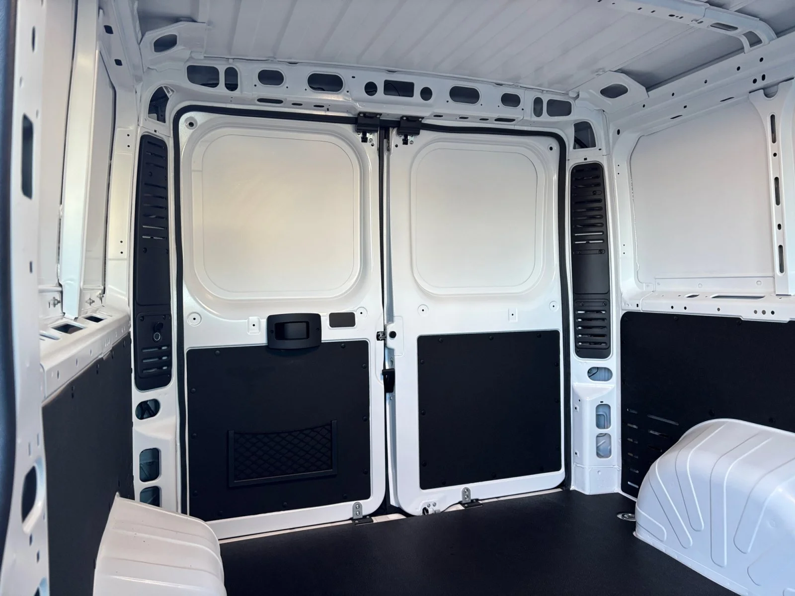 New 2027 Bright White Ram SLT image 24