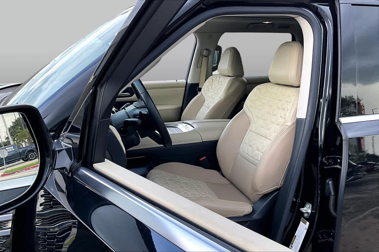 Certified Pre-Owned 2025 Nissan Armada Platinum