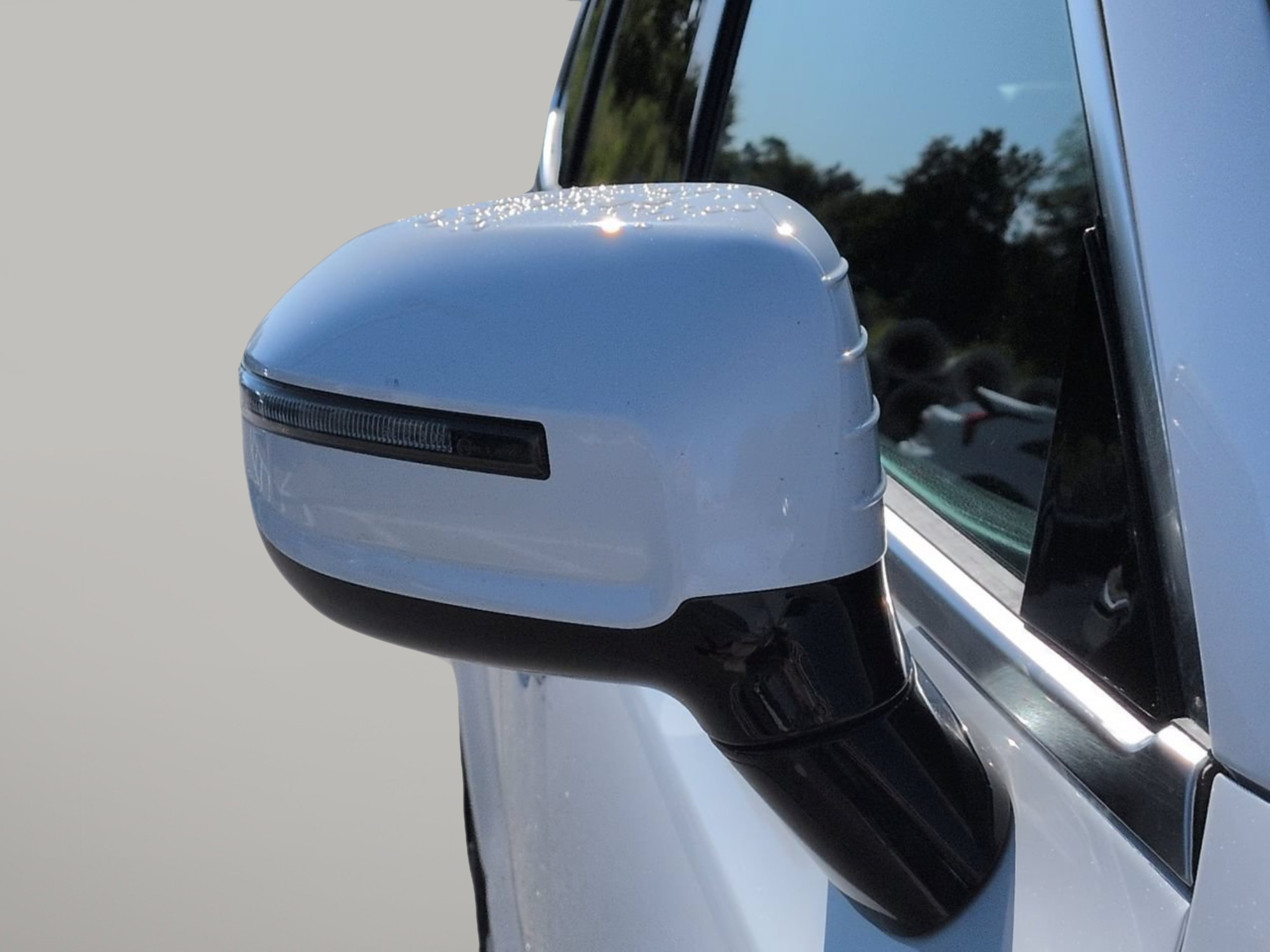 Certified Used 2023 Glacial White Pearl Kia SX image 34