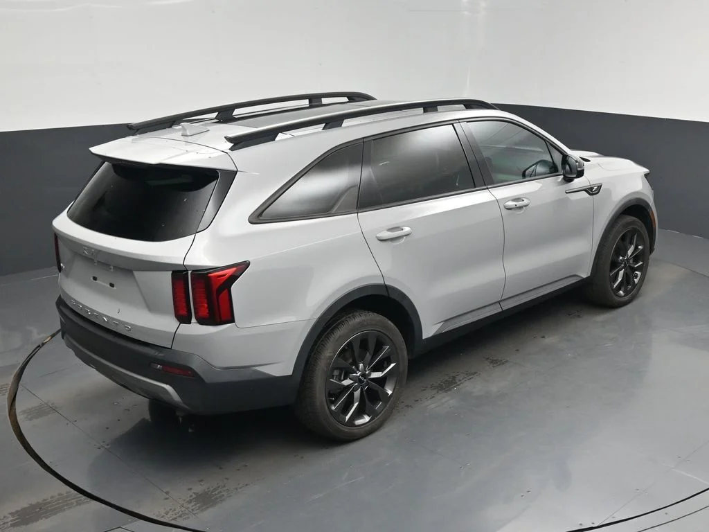 Certified Used 2022 Gray Kia X-Line EX image 24