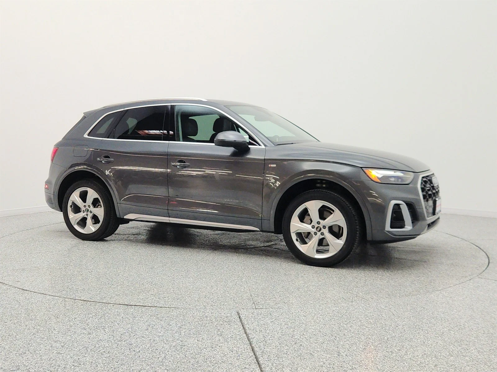 Used 2023 Daytona Gray Pearl Effect Audi S line Premium Plus 45 TFSI quattro image 4