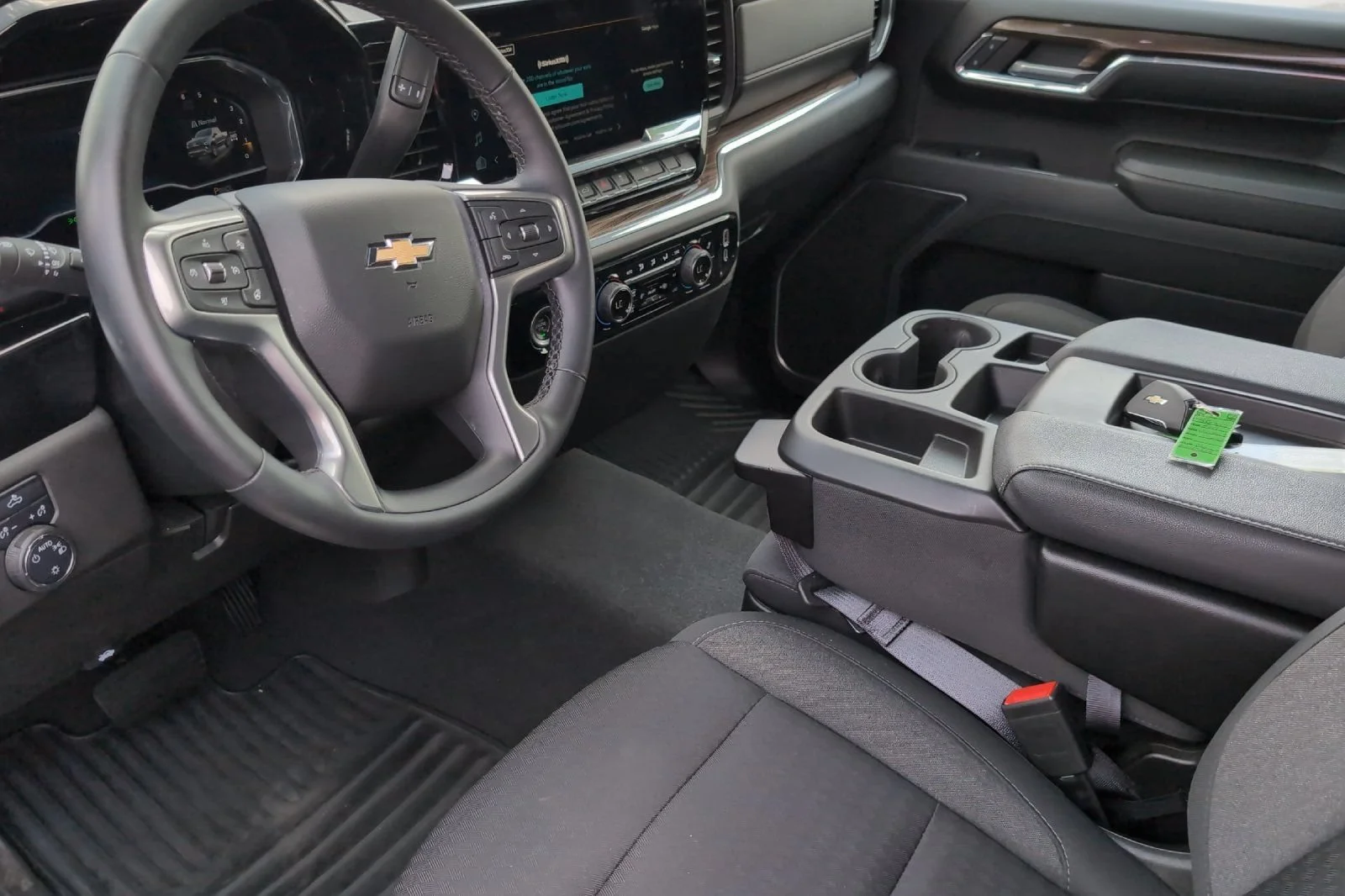 Used 2024 Lakeshore Blue Metallic Chevrolet LT (2FL) image 11