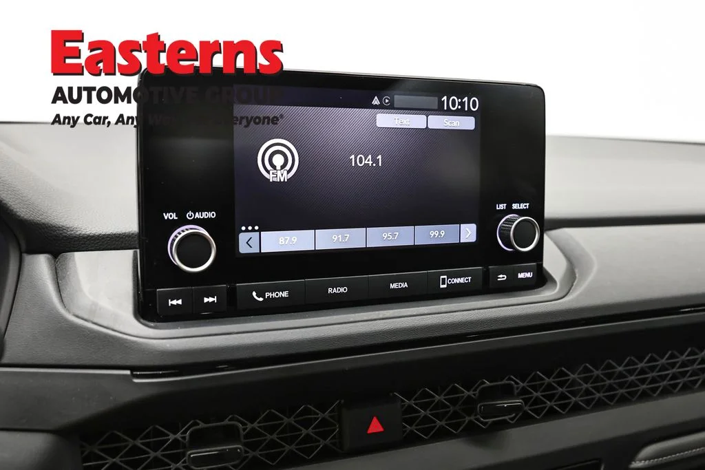 Used 2025 Black Honda LX image 18