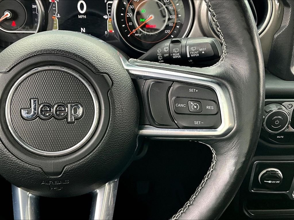 Used 2019 Gray Jeep Unlimited Sahara image 14