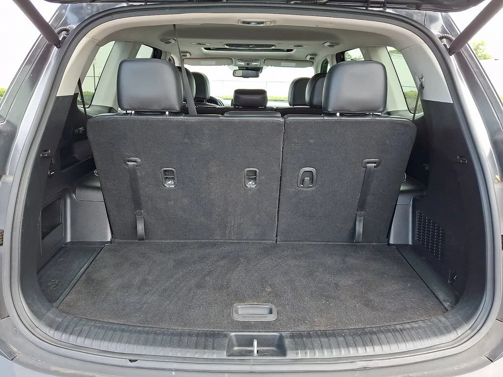 Used 2020 Gray Kia EX image 32