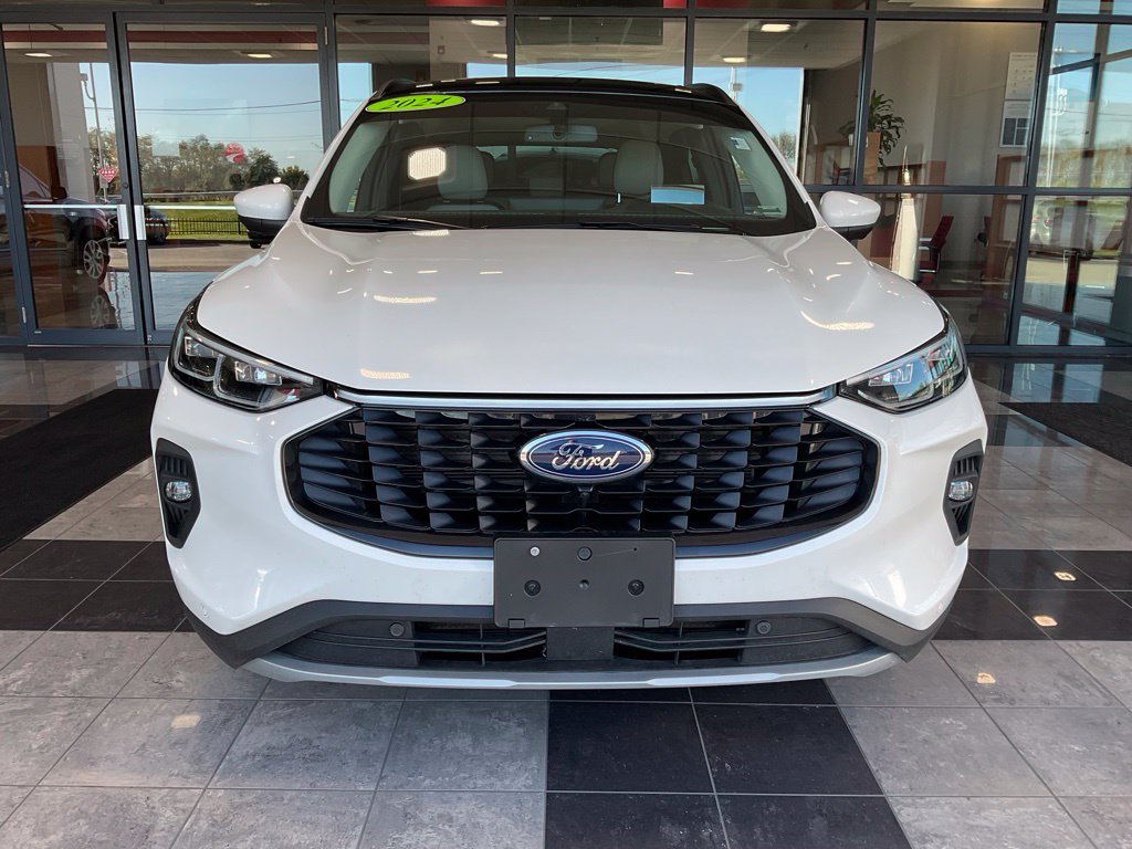 Used 2024 Ford Escape PHEV with VIN 1FMCU0E15RUA98690 for sale in Kansas City