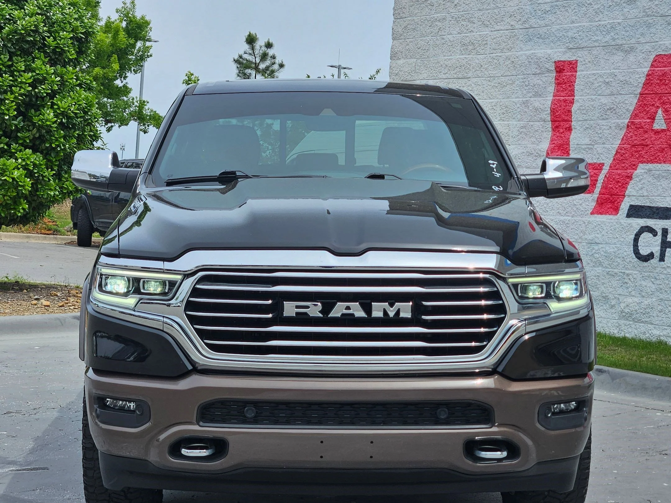 Used 2021 RAM Ram 1500 Pickup Longhorn with VIN 1C6SRFKT1MN576558 for sale in Little Rock